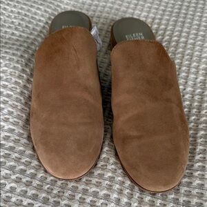 Eileen Fisher Women’s Tan Suede Mules in size 7.5